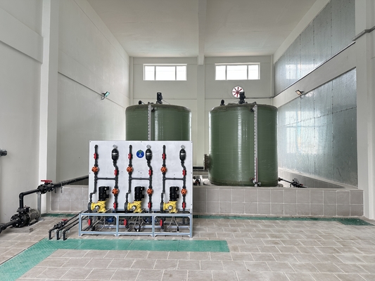 Trattamento dell'acqua semplificato Macchina di dosaggio chimico automatico integrato con PAC KMnO4