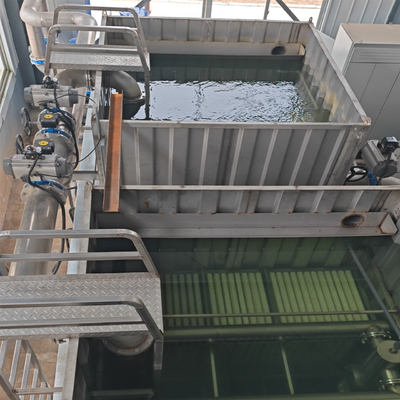 Impianto di depurazione delle acque reflue dotato di apparecchiature per l'acqua e di una produttività di 50 m3/giorno